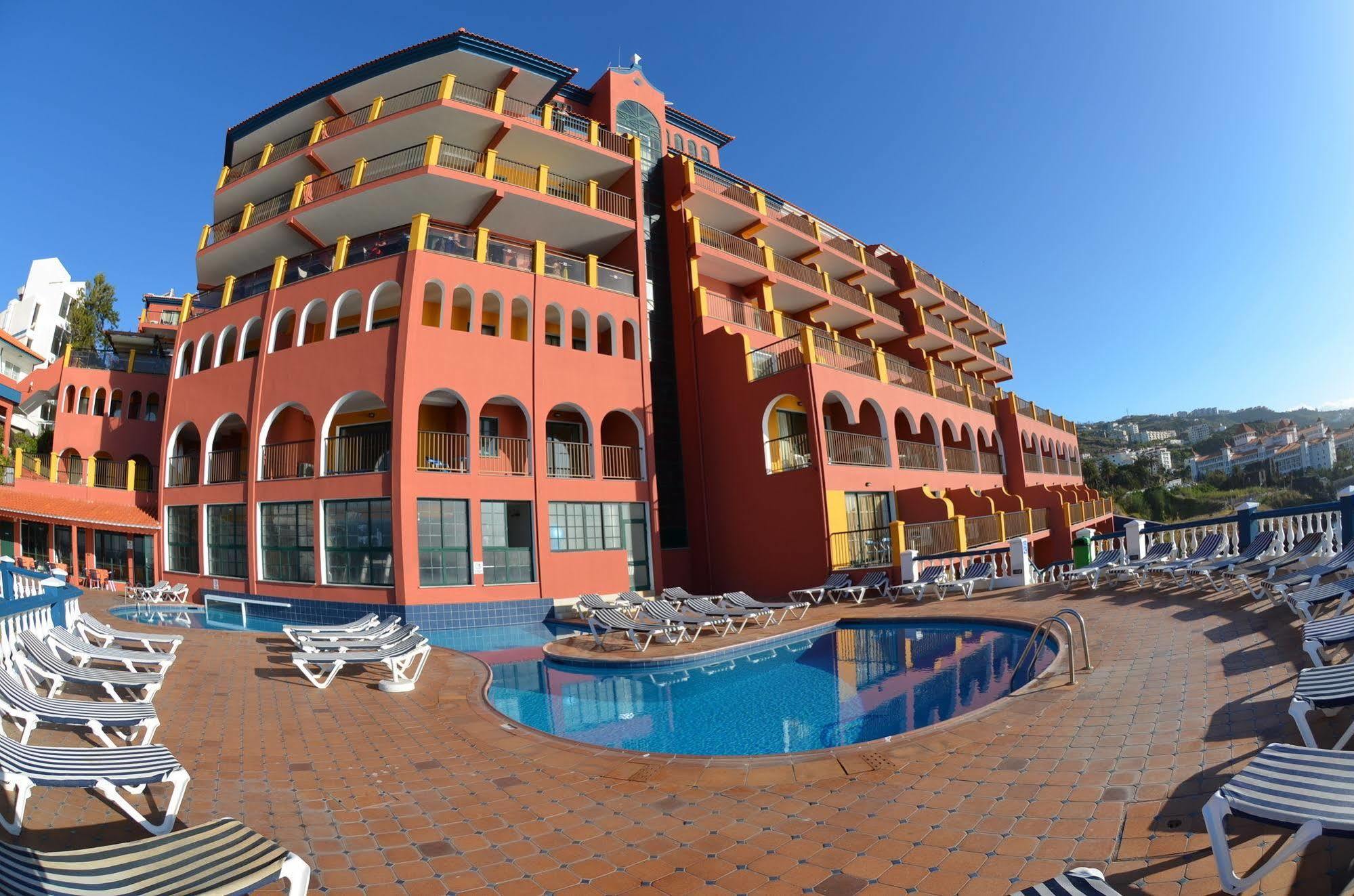 Hotel Royal Orchid Caniço Exterior foto